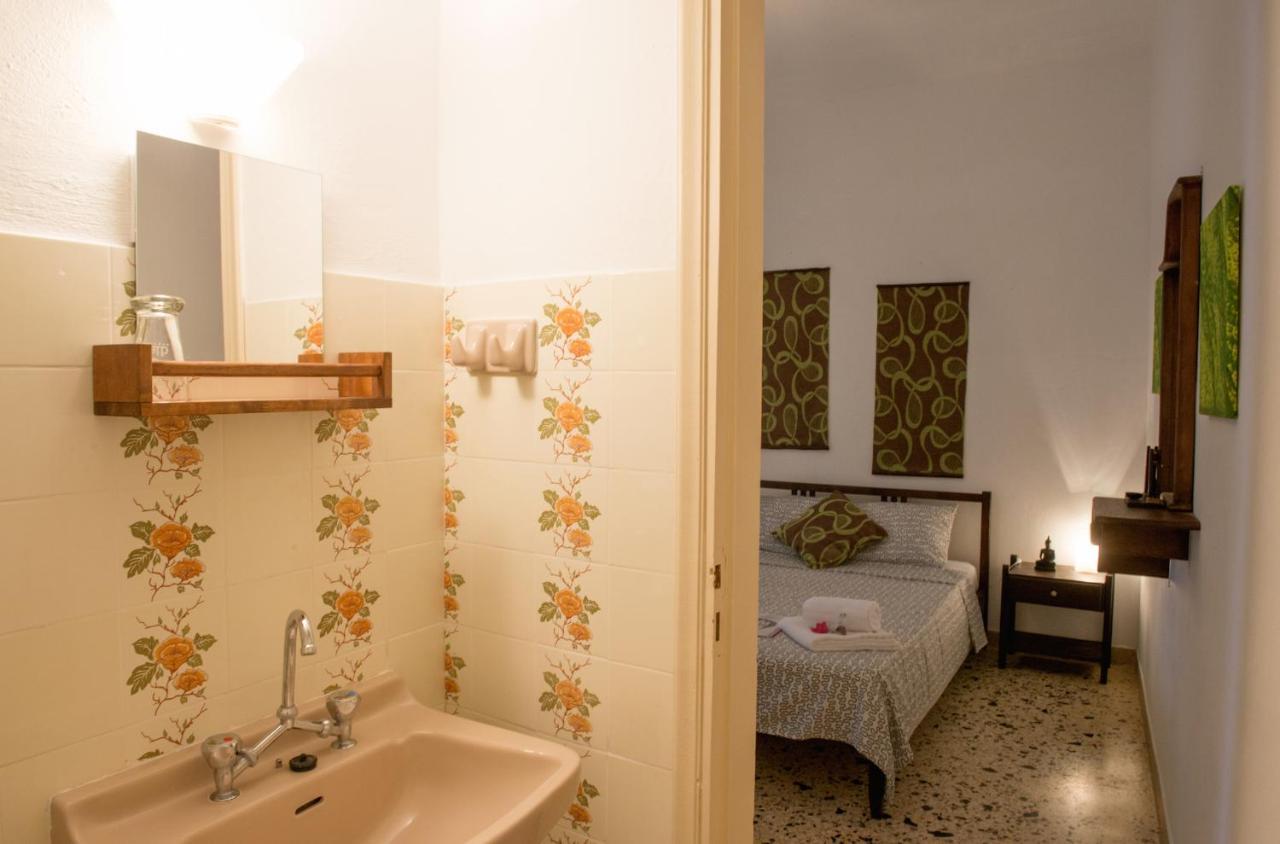 Aumkara Apartment Skala Eresou Luaran gambar