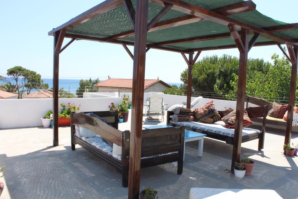 Aumkara Apartment Skala Eresou Luaran gambar